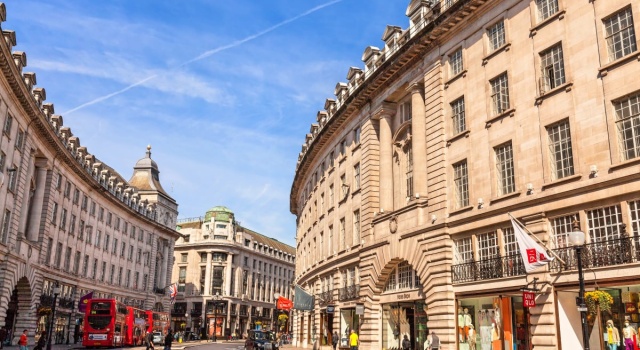 The Mayfair Parade - Trendy 1bdr Pied-a-terre in Central London, Забронировать Гостевой дом Вестминстер Лондон