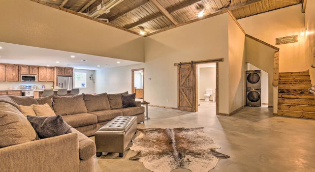 Secluded Home w/ Gas Grill, 3 Mi to Boating!, Foglalás Nyaraló Yantis Amerikai Egyesült Államok