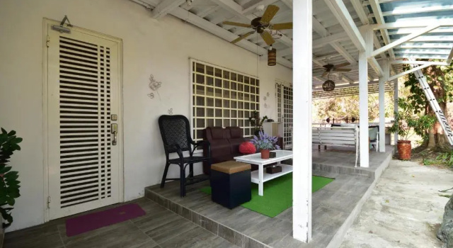 Семейный люкс с балконом Taitung Linyuan B&B