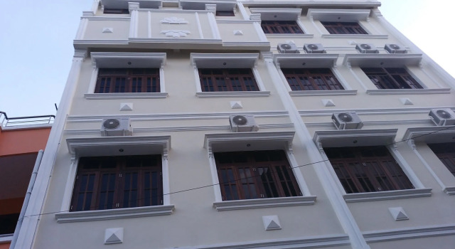 Legenda Beril Hostel, Varaa Hostelli Sulawesi hostellit, Hostelli