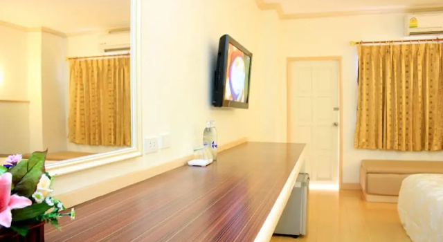 Двухместный номер Deluxe с балконом P.A. Ville Hotel