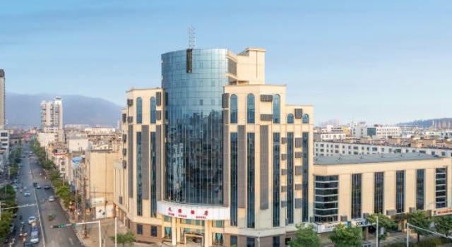 Shiping Tian Yuan Hotel, Забронировать Отель Шипинг Юньнань