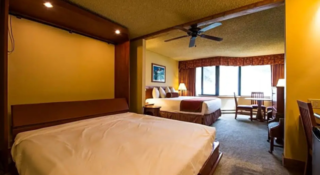 Четырёхместный номер Standard Grand Lodge by Crested Butte Lodging