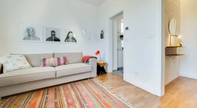 Beautiful Designer Flat Close to Pantheon, Serviced by Hostmaker, Забронировать Отель Пантеон Рим, рядом с Marcello Theatre
