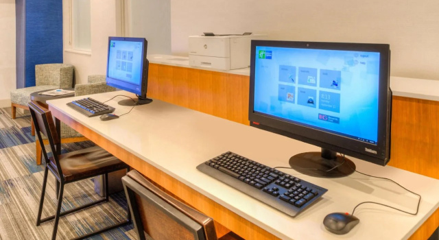 Holiday Inn Express Newberg - Wine Country by IHG
