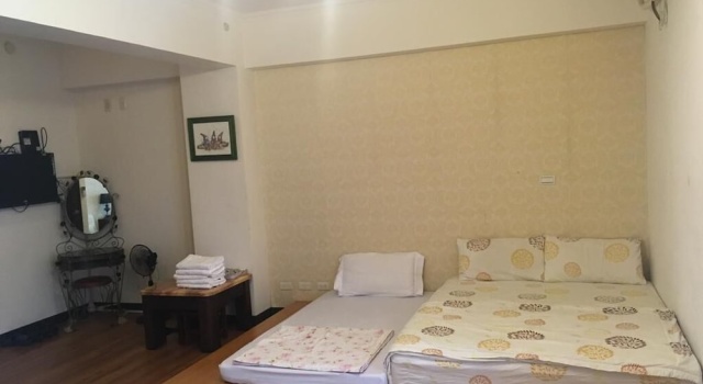 Номер Standard с балконом Dong Gang Li Yuan Homestay