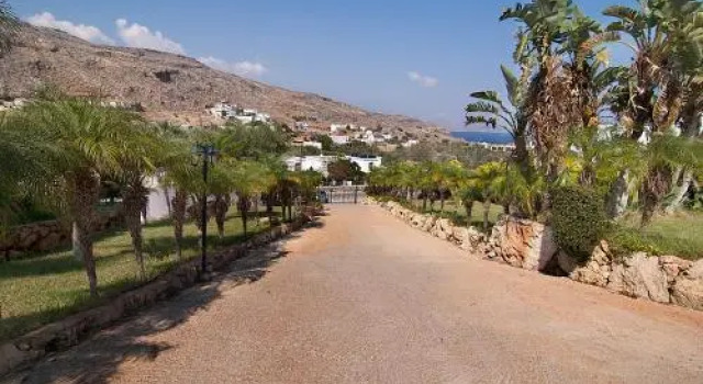 Aparthotel 3 stars Lindos