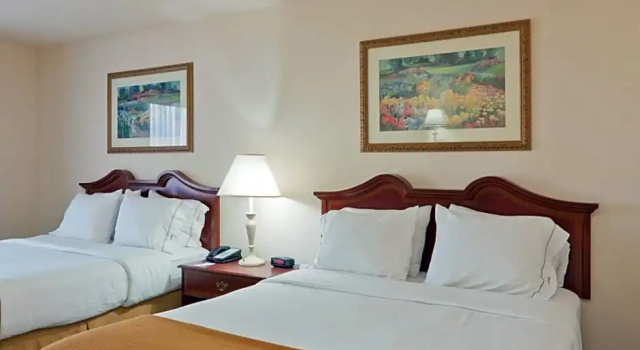 Run of House Holiday Inn Express & Suites Martinsville by IHG