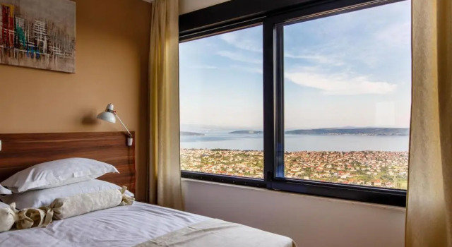 Villa Blue Hill, Забронировать Вилла Отели Каштел Старей с бассейном, Бассейн