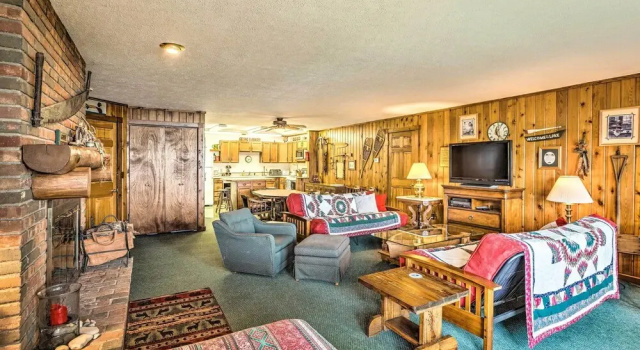 Rustic-chic Lake Glen Studio: 4 Mi to Beach!, Buchen Sie Ferienwohnung Leelanau Peninsula Weingüter Michigan