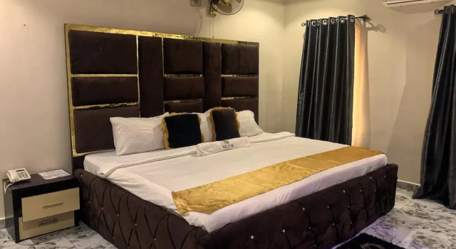 Номер Deluxe Hilton Garden Hotel
