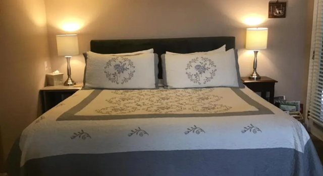 Her Castle Bed and Breakfast, Забронировать Отель Камбрия San Luis Obispo County