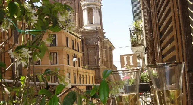 Domus Borromini, Забронировать Отель Рим Лацио, рядом с Папский университет святого Фомы Аквинского