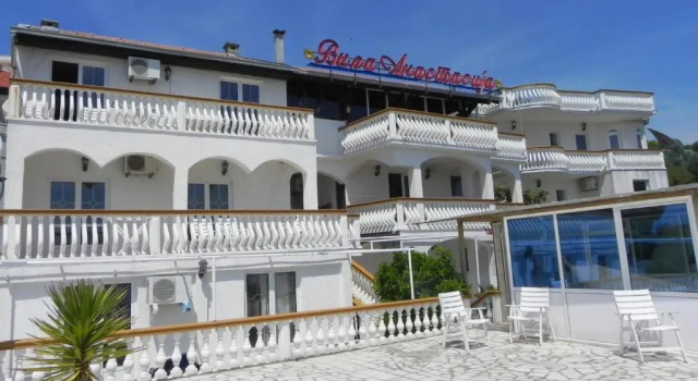 Apartments & Rooms Villa Anastasija