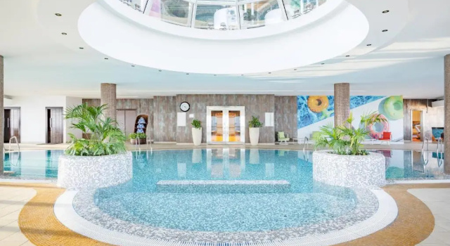 Двухместный номер Deluxe Panoramic с видом на море Qabila Westbay Hotel