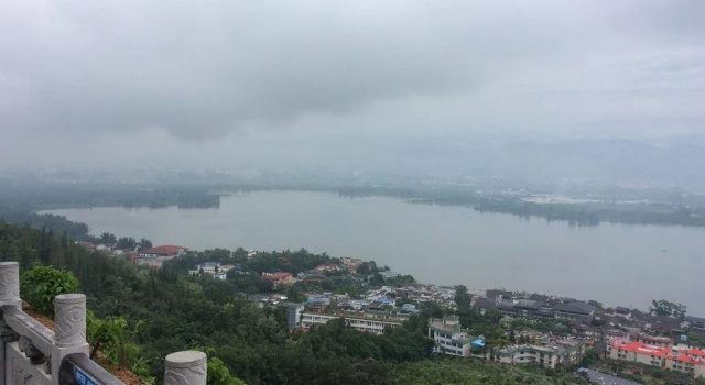 Xichang Banshantang Inn