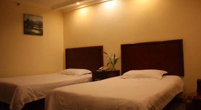 Семейный номер Standard Greentree Inn Beijing Houhai Express Hotel