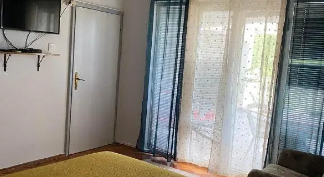 Guest House Cvoro, Забронировать Гостевой дом Недорогие отели Херцег-Нови - Ривьеры, недорогие