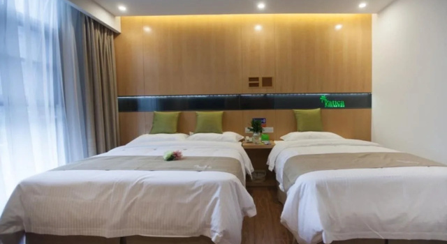 Vatica Xuzhou High Speed Railway Station Hotel