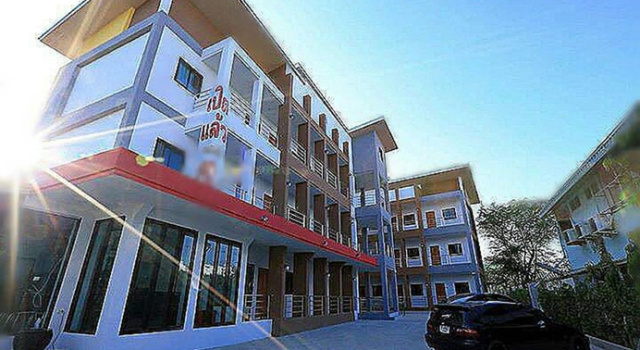 Villas Calan Bosch, Забронировать Отель Отели Кап-д'Артруч с парковкой, Парковка