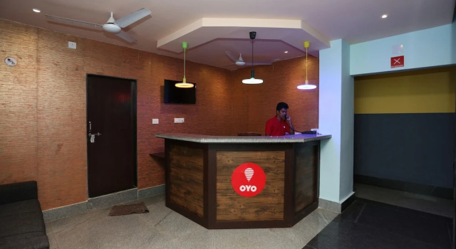 OYO 3803 Hotel Lal Quila
