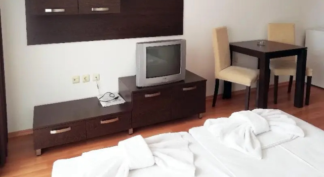 Apart-hotel Happy