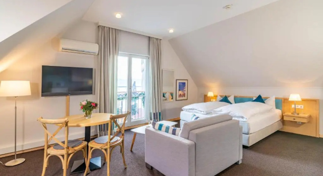 Апартаменты с видом на озеро Apartment Hotel Schreier