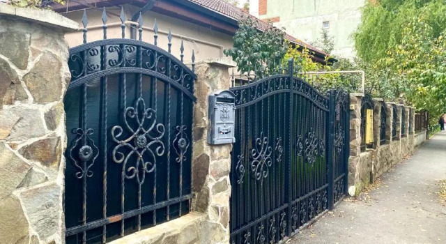 Marble Home by Sandmar