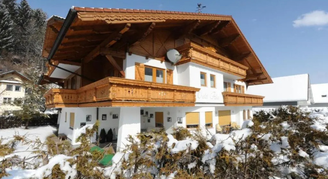 Апартаменты с 2 комнатами Chalet Alice by Schladmingurlaub