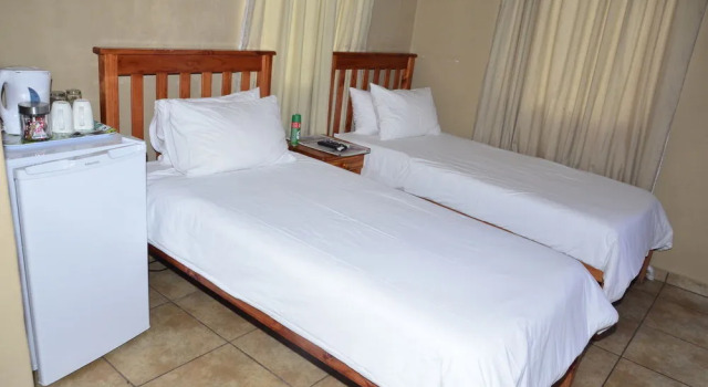 Sandriver Resort, Reservar Resort Musina Messina