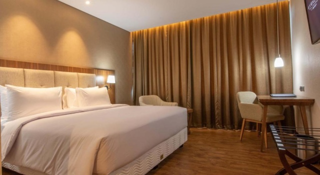 Süper çift kişilik oda Avenzel Hotel & Convention Cibubur