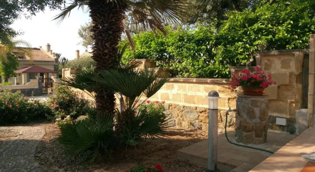 Seaside villa in residence with pool beaches and large terrace, Забронировать Вилла Чефалу Madonie Regional Natural Park