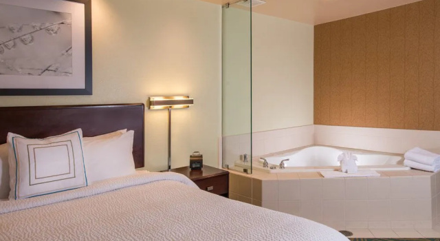 SpringHill Suites Hagerstown, Book Hotel Backbone Mountain hoteller med pool, Swimmingpool