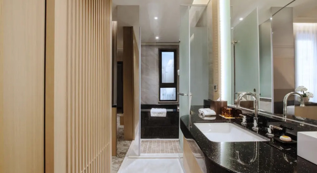 Двухместный номер Superior c 1 комнатой с балконом Hotel Valletta