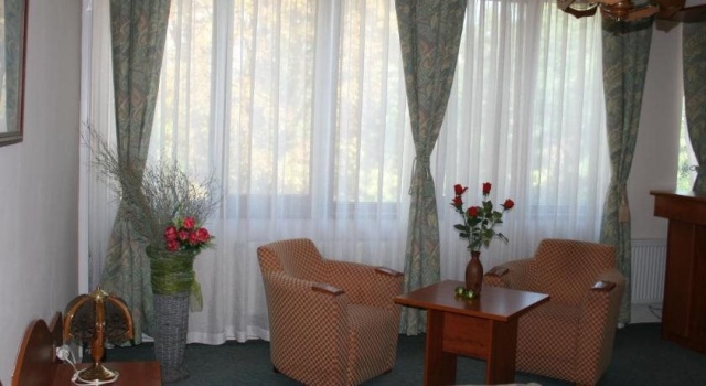 Hotel Nicol, Book Hotel Plovdiv hoteller med parkering, Parkering