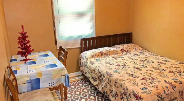 Коттедж Wooded Twin Lakes Retreat: 13 Mi to Lake Michigan!