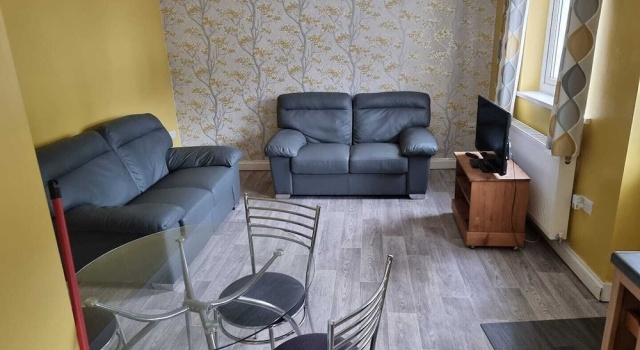 Dog Friendly 2-bed Apartment in Newcastle Emlyn, Забронировать Апартаменты/квартира Ньюкасл-Эмлин Ceredigion