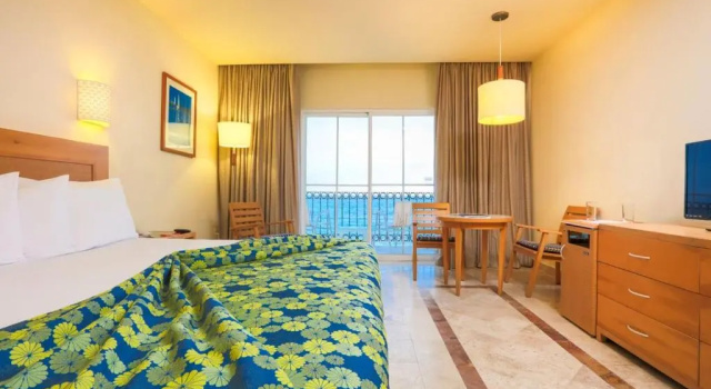 Номер Standard с видом на океан Отель Krystal Puerto Vallarta