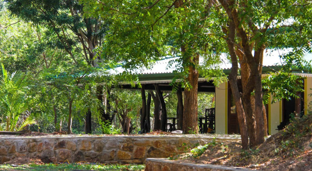 Yala Way Hide Resort, 予約 リゾート ティッサマハラマ Yala National Park