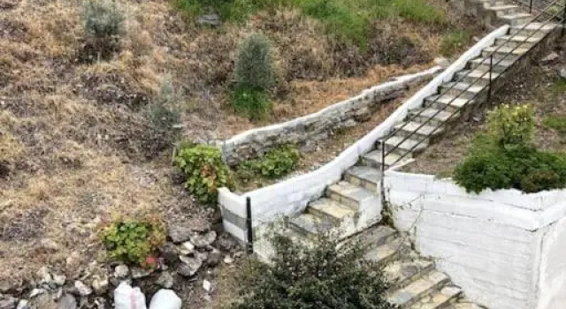 Doğa içinde,deniz,orman, müstakil konaklaklama, Забронировать Отель Отели Миляс с парковкой, Парковка