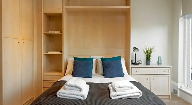 Студия CAPITAL Sloane Street Studio with Balcony