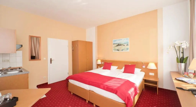City-Hotel Am Wasserturm Halle, Забронировать Отель Отели Галле с завтраком, рядом с Рыночная площадь Галле, Завтраки
