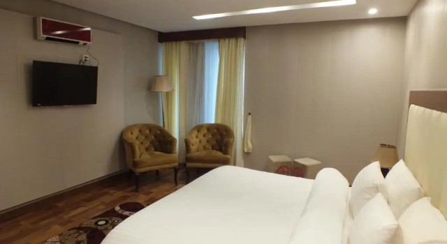 Humming Bird Resort and Executive Suites, Забронировать Курортный отель Курортные отели провинции Пенджаба, Курортный отель