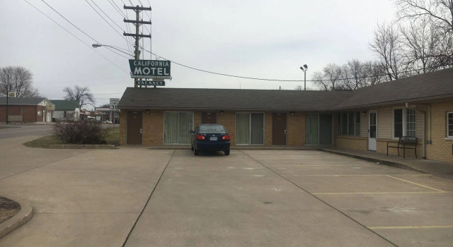 California Motel, Забронировать Мотель Типтон Миссури