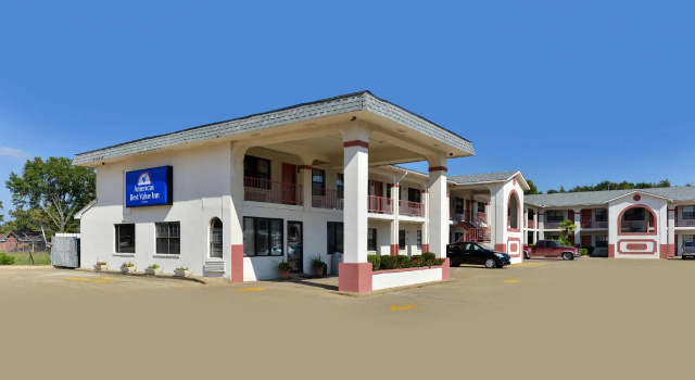 Кровать в общем номере Americas Best Value Inn Meridian