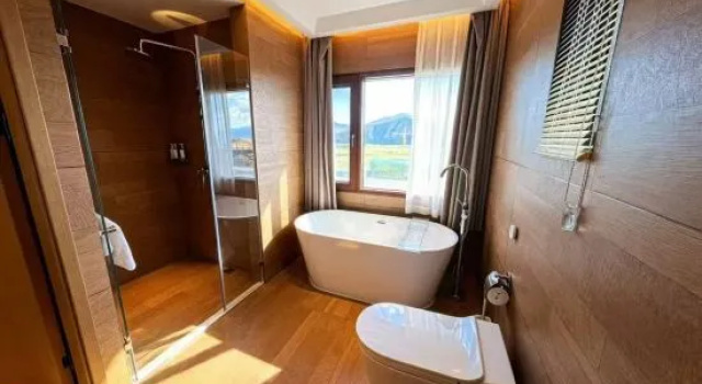 Люкс Deluxe Hemu Sanbaisuo Homestay (Hemu)