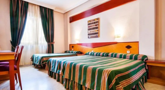 Трёхместный номер Standard Hotel Del Val