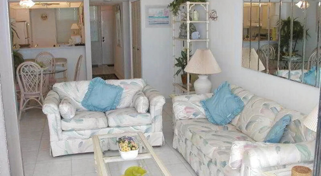 Anna Marie Island Apartments