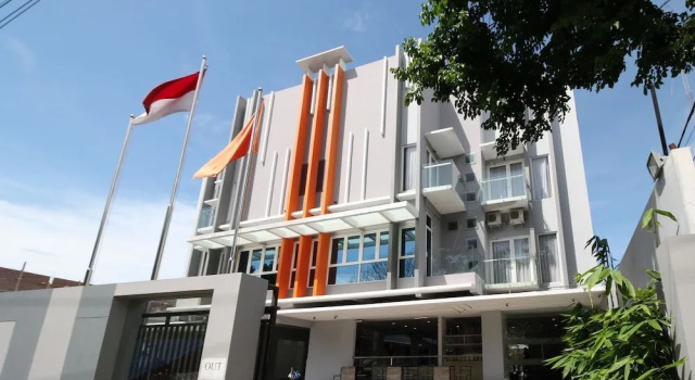 Airy Bandara Ahmad Yani Semarang, Boek Hotel Semarang Central Java, in de buurt van Ereveld Kalibanteng