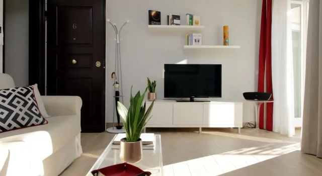 B6 Piazzetta Margutta - B6 - My Extra Home, Забронировать Апартаменты/квартира Рим Лацио, рядом с Национальная галерея современного искусства